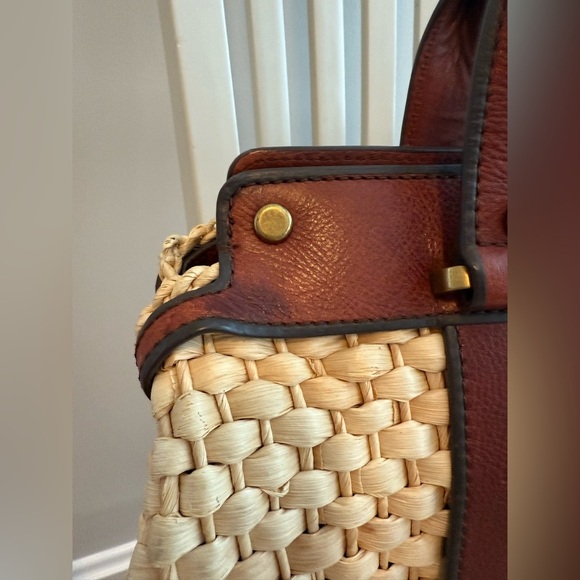 Fossil Leather Straw Basket Large Handbag - Picture 7 of 10